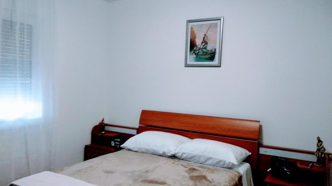 Apartman Tonka Kastela Luaran gambar