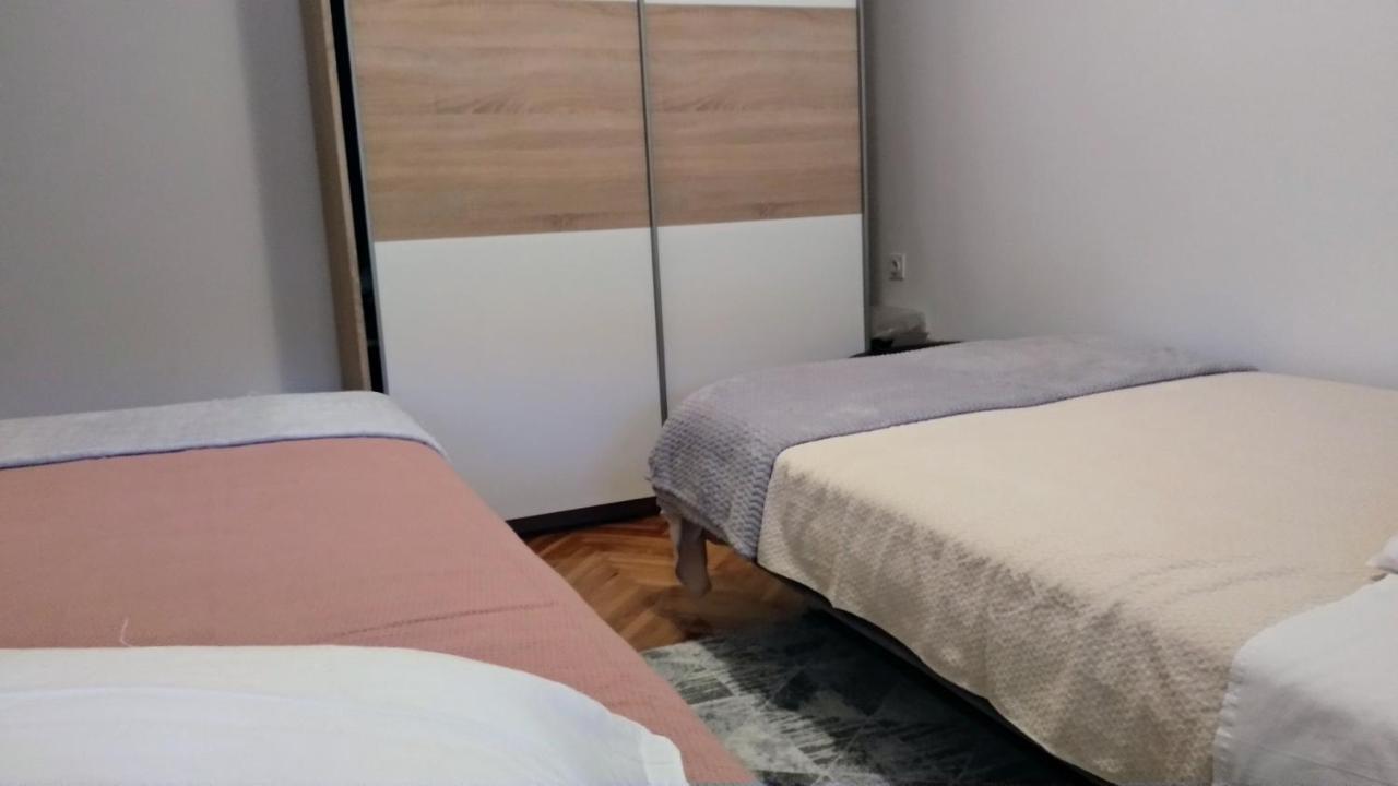 Apartman Tonka Kastela Luaran gambar