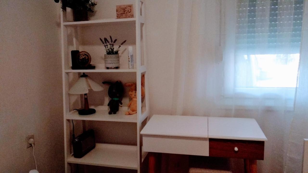 Apartman Tonka Kastela Luaran gambar